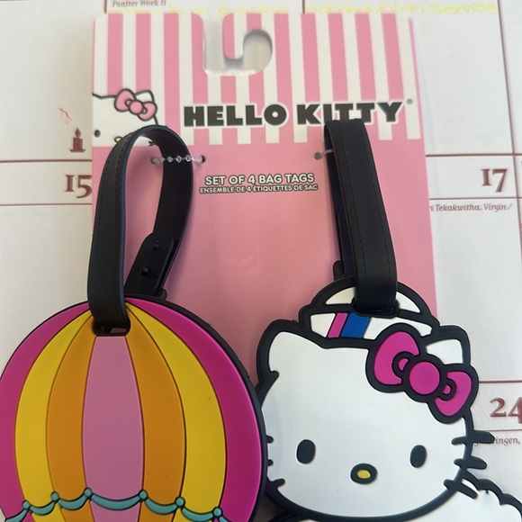 Hello Kitty 4PC Luggage Tag Set - Picture 6 of 8